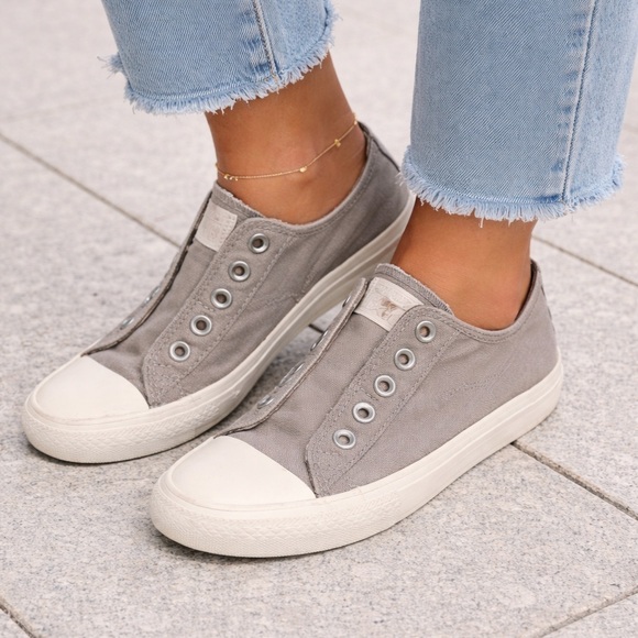 Converse Shoes - Converse Gray Slip-On Sneakers- Size 7